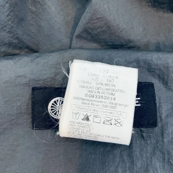 Vintage‎ Beanpole Outdoor Gray Windbreaker with Tuck-away Hood Sz Medium - Picture 9 of 12